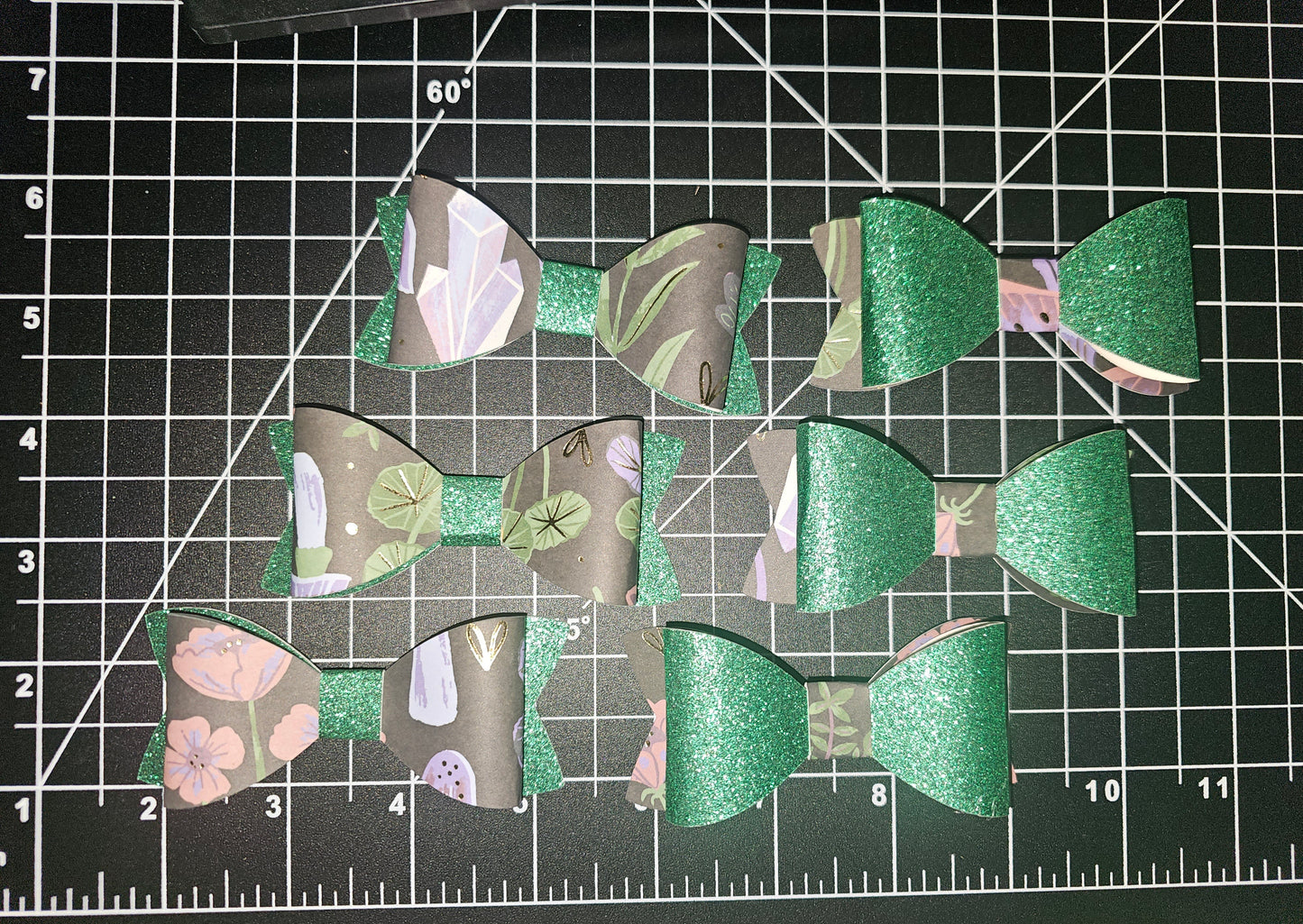 Green glitter/ mushroom crystal