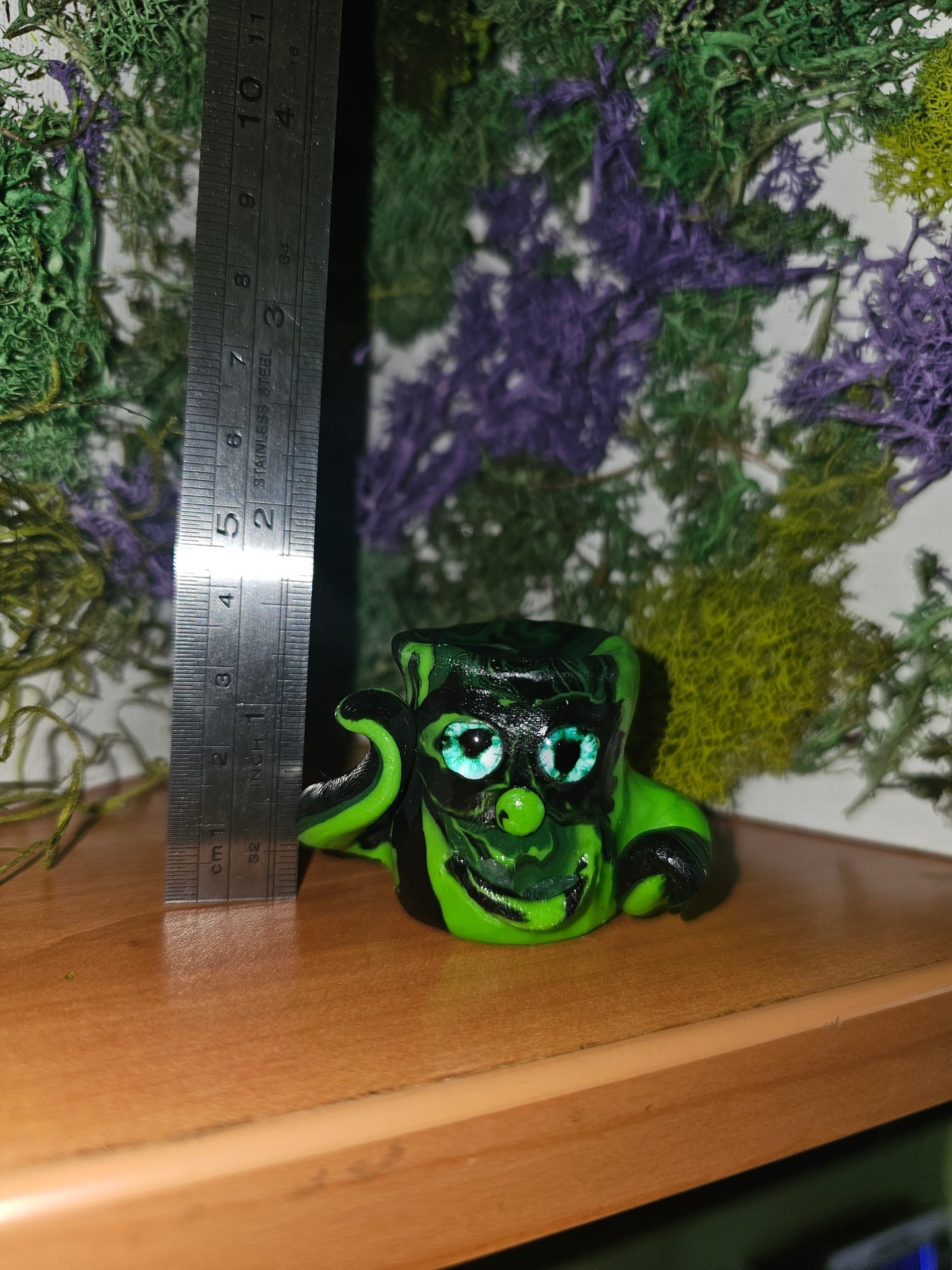 Sphere holder mini Monster