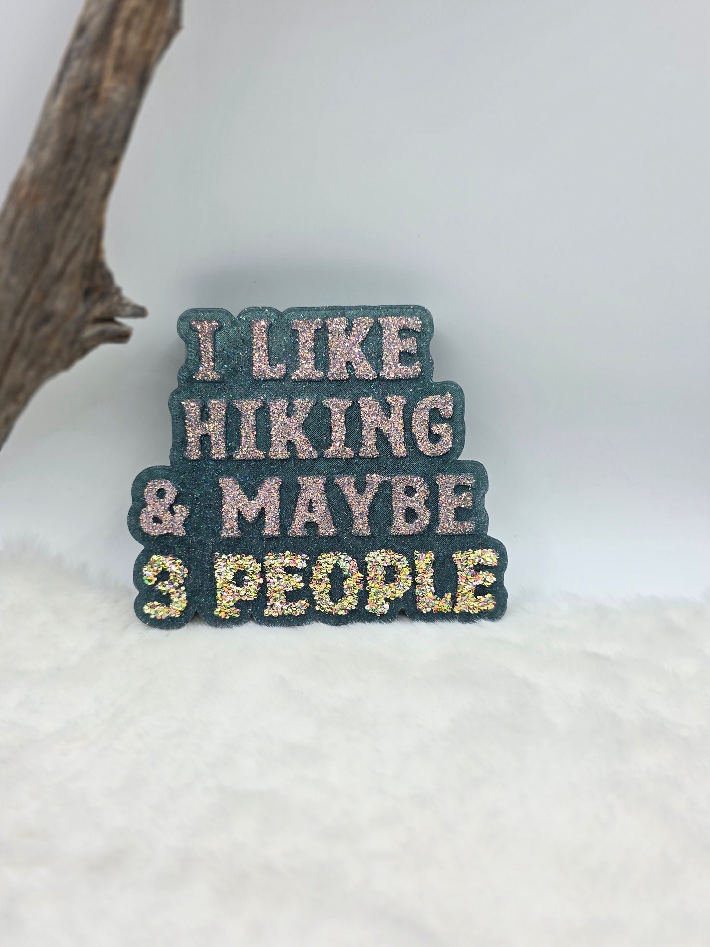 Hiking & 3 people - RTS