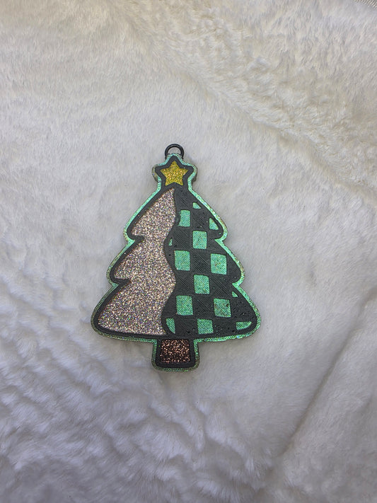 Checkered Christmas Tree - RTS Cranberry Spice
